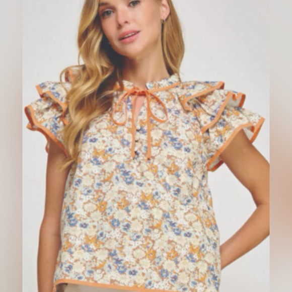 Flutter Ruffled Sleeve Floral Top in Orange/Lavender/Cream - Size S (Boutique) - Picture 3 of 7